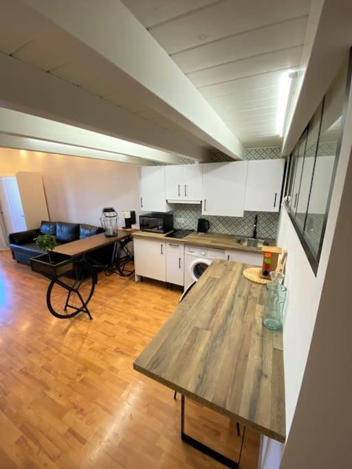 Апартаменти Klimatyczny Loft I Egzotyczny Basen Бенальмадена Екстер'єр фото